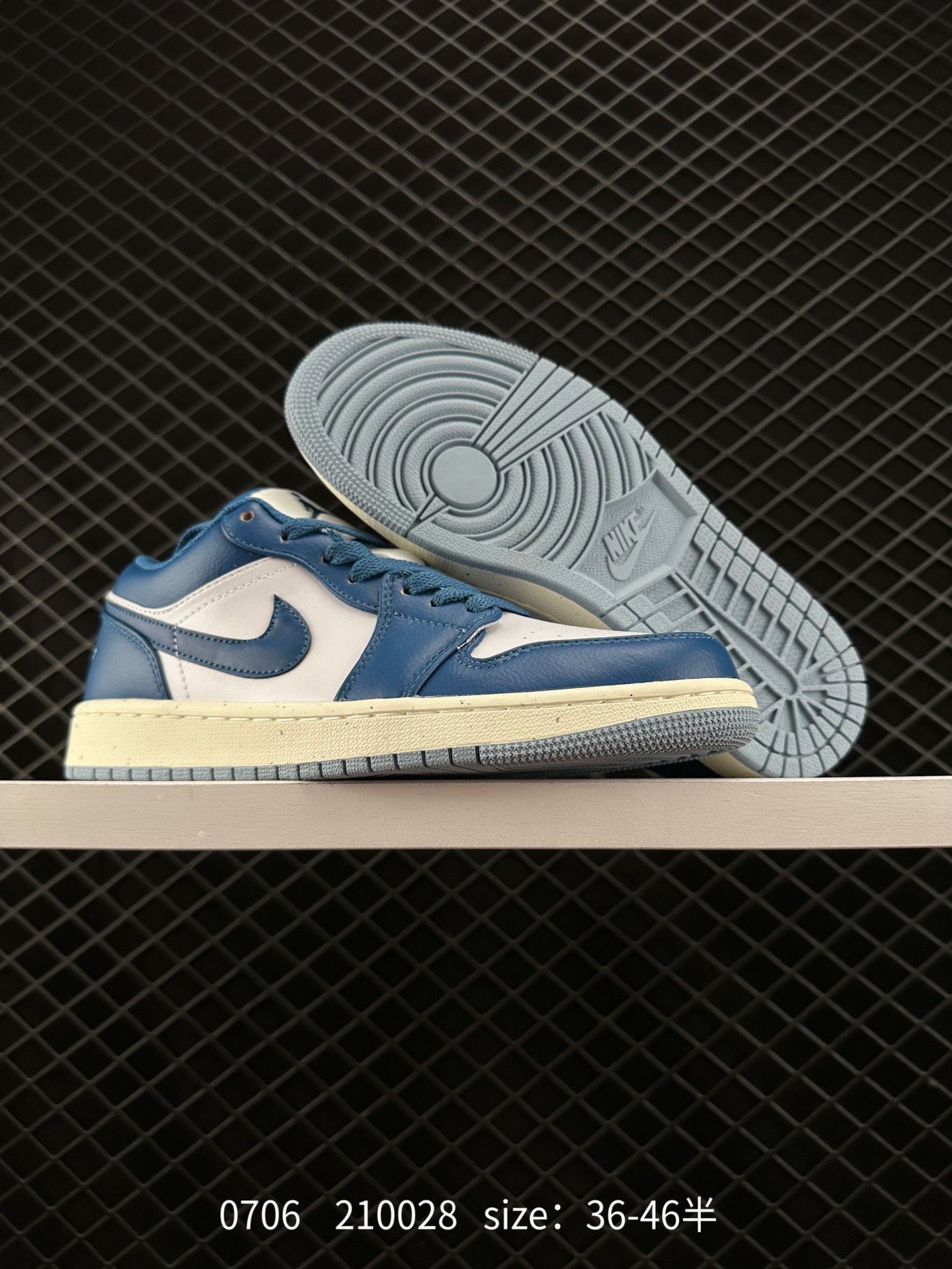 Jordan Air Jordan 1 Low AJ1